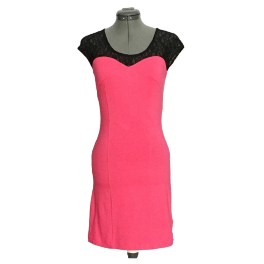CITY STREETS Vibrant Hot Barbie Pink w/ Black Lace Body Con Dress Size S NWT!